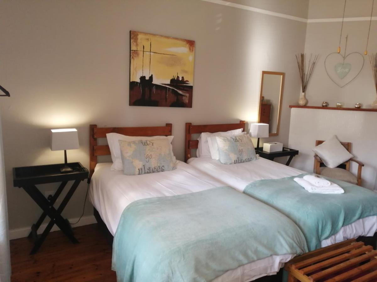 Swartberg Guest House Каледон Екстериор снимка
