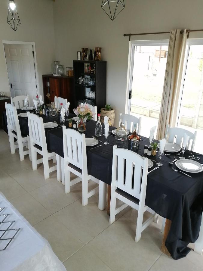 Swartberg Guest House Каледон Екстериор снимка