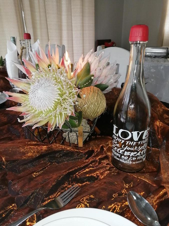 Swartberg Guest House Каледон Екстериор снимка