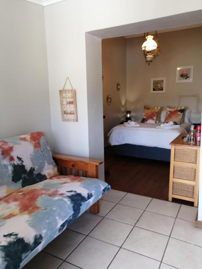 Swartberg Guest House Каледон Екстериор снимка