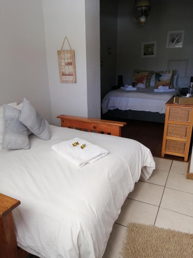 Swartberg Guest House Каледон Екстериор снимка