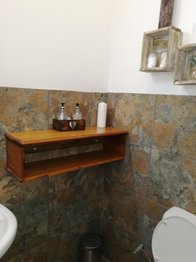 Swartberg Guest House Каледон Екстериор снимка