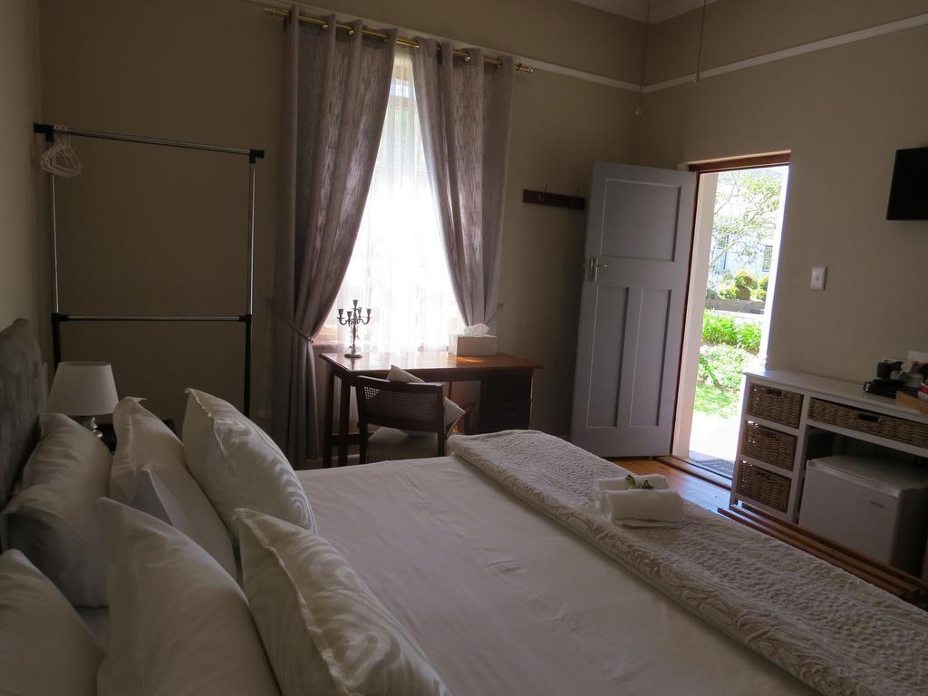 Swartberg Guest House Каледон Екстериор снимка