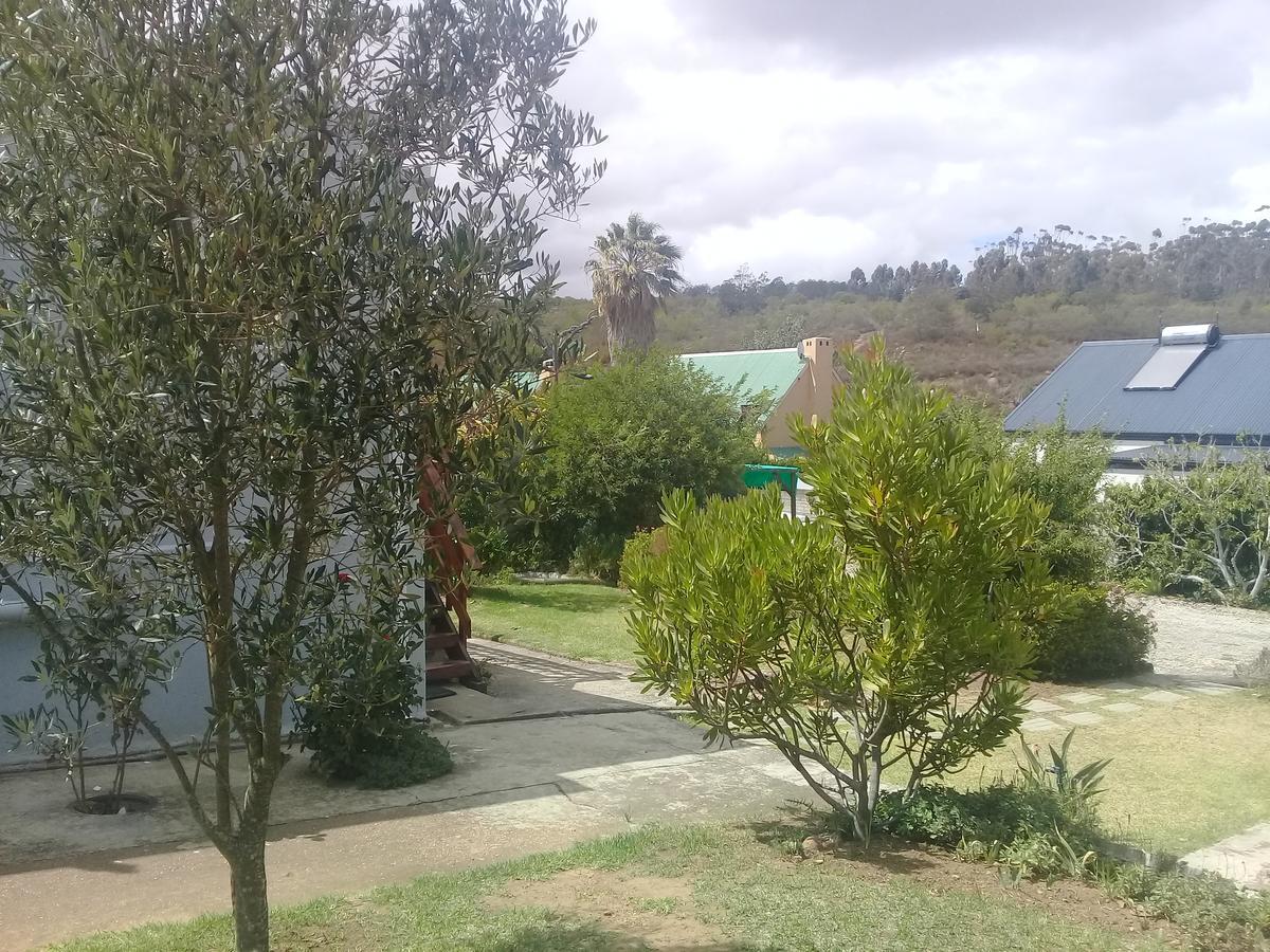 Swartberg Guest House Каледон Екстериор снимка